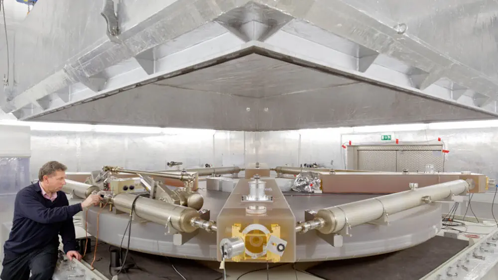 A Laser Gyroscope Measured Tiny Variations In The Lengths Of Days On Earth